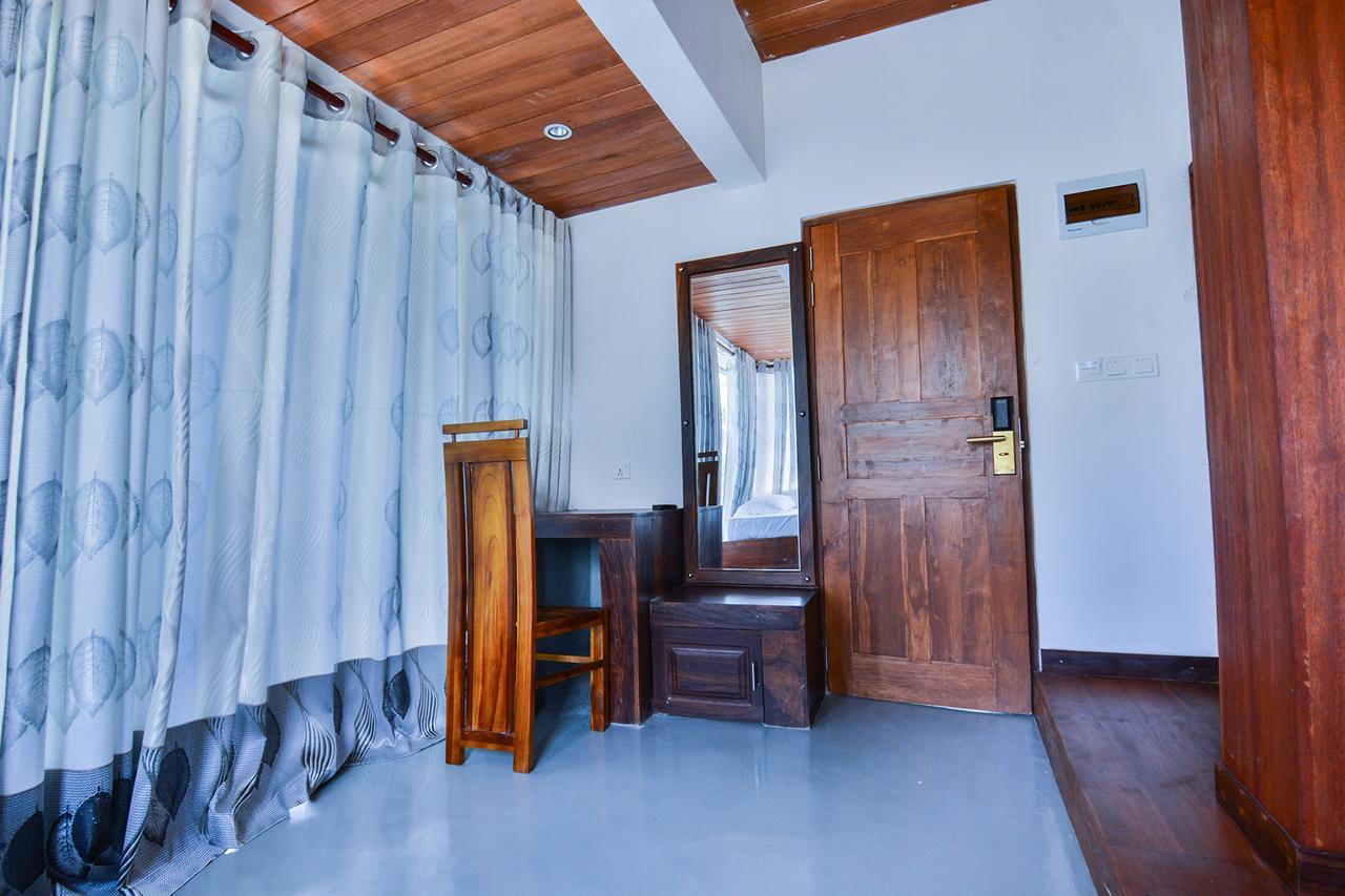 Wave Beach Resort Унаватуна Экстерьер фото