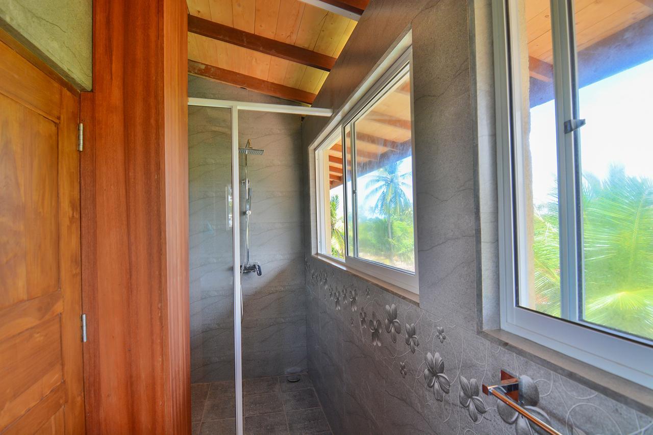 Wave Beach Resort Унаватуна Экстерьер фото
