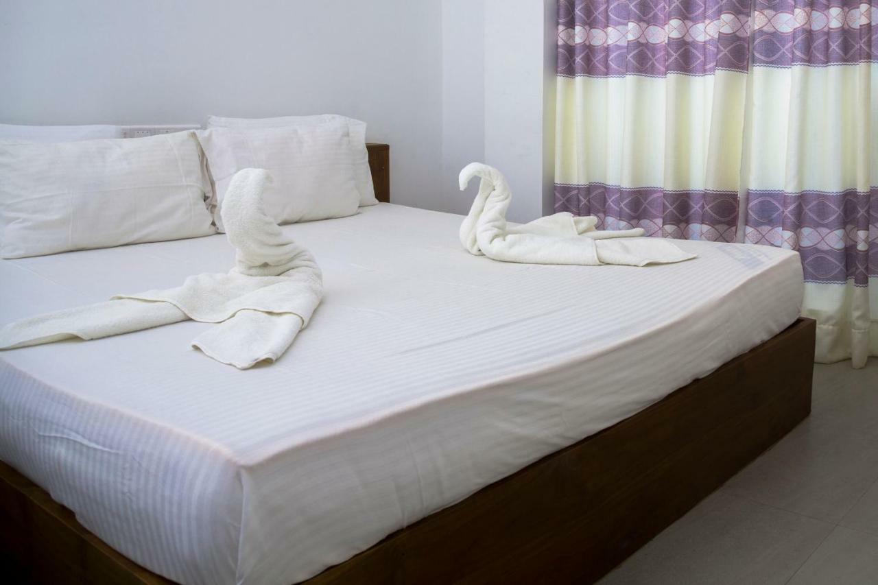 Wave Beach Resort Унаватуна Экстерьер фото