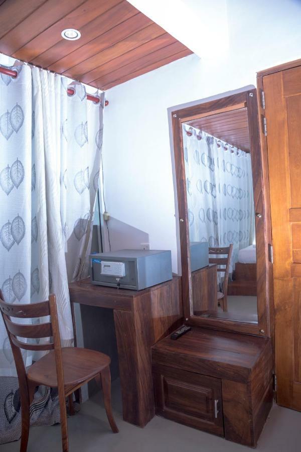 Wave Beach Resort Унаватуна Экстерьер фото