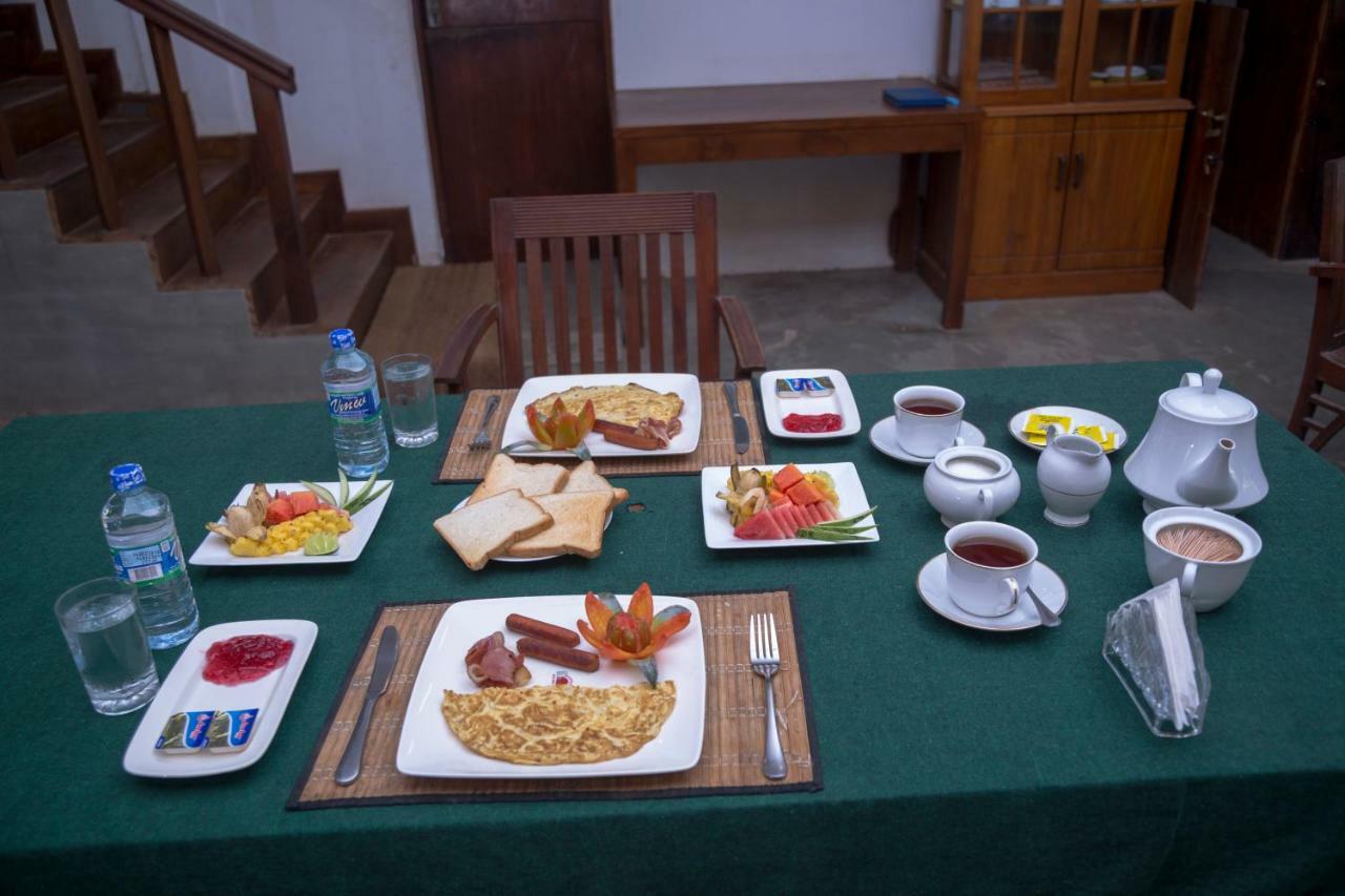Wave Beach Resort Унаватуна Экстерьер фото