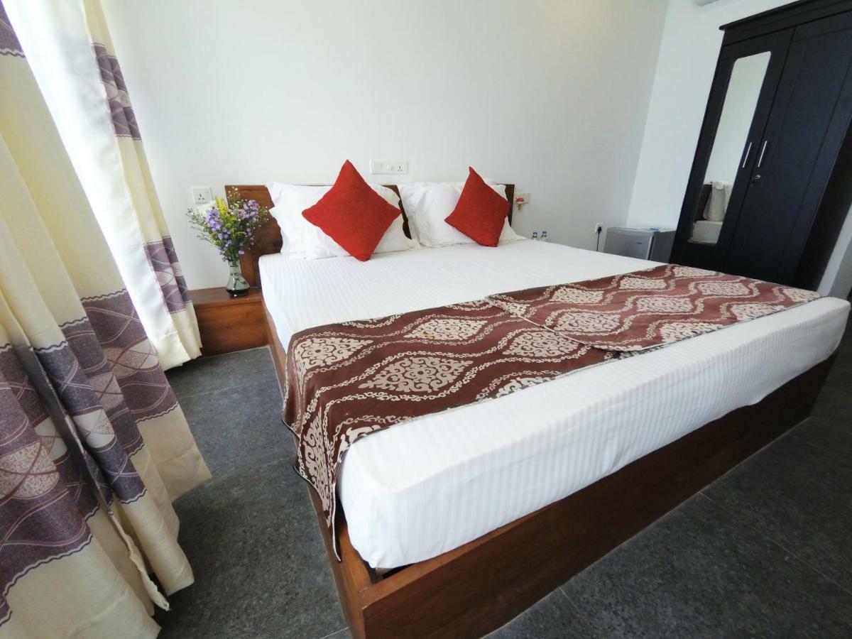 Wave Beach Resort Унаватуна Экстерьер фото